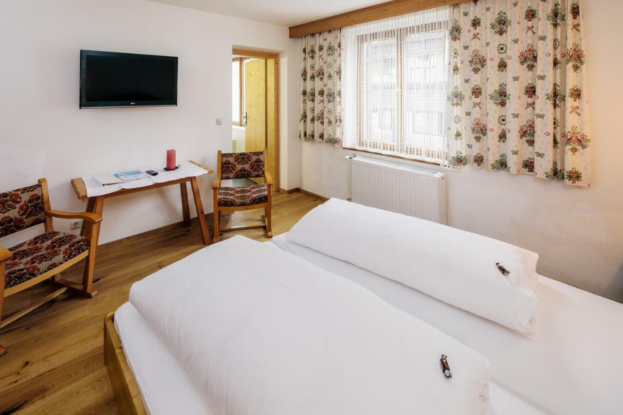 Hotel Komperdell سيرفاوس المظهر الخارجي الصورة