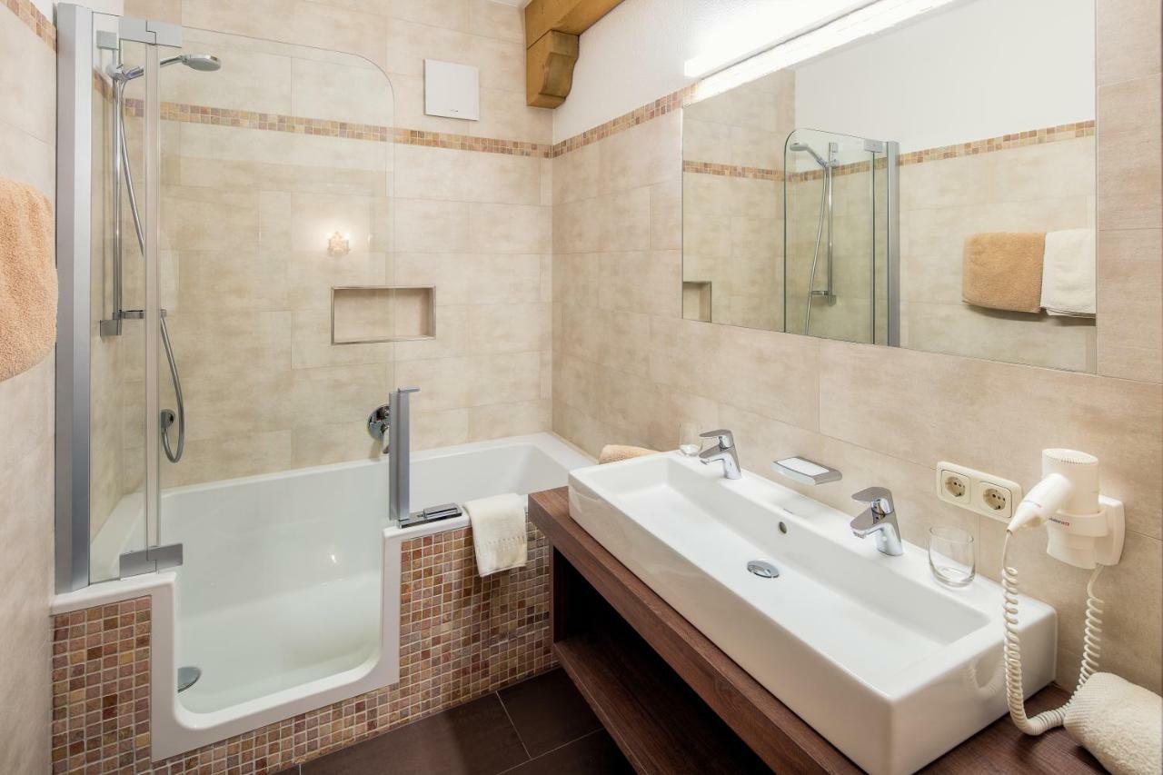 Hotel Komperdell سيرفاوس المظهر الخارجي الصورة
